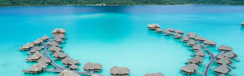 Bora Bora, Overwater Bungalowes, Mountain Views from Bora Bora