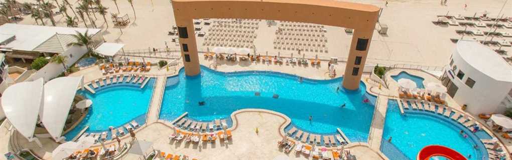 Cancun Family Resorts