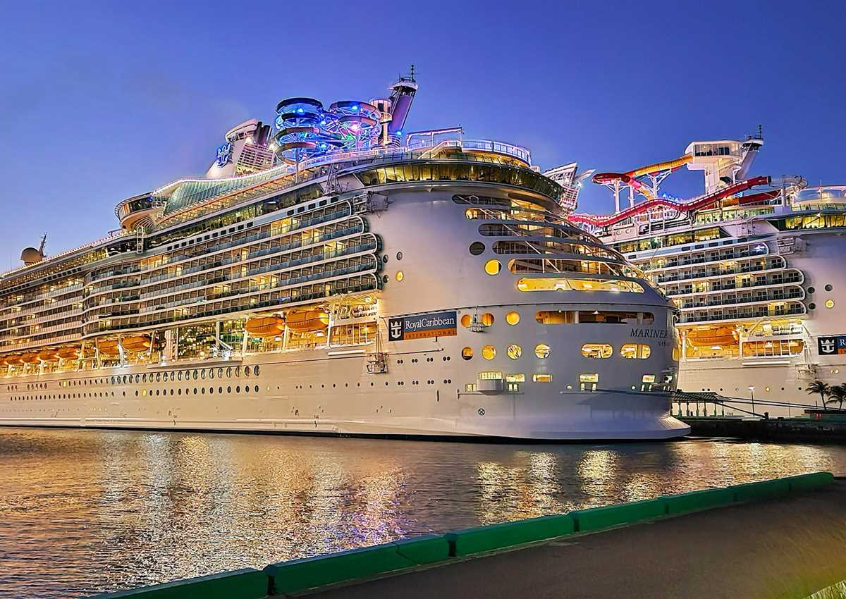 Caribbean cruises  TOP