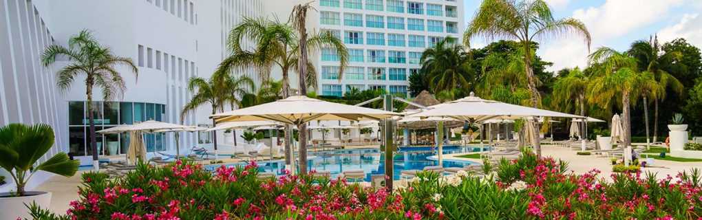 Le Blanc Resort Cancun