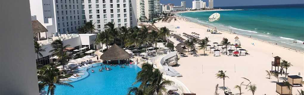 Le Blanc Resort Cancun