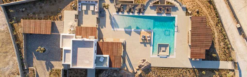 Villas of Distinction