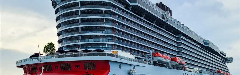 Virgin Voyages, Scarlet Lady