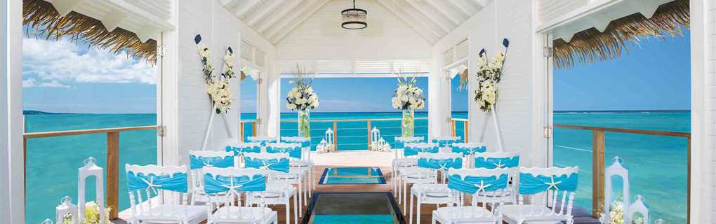 beach destination wedding