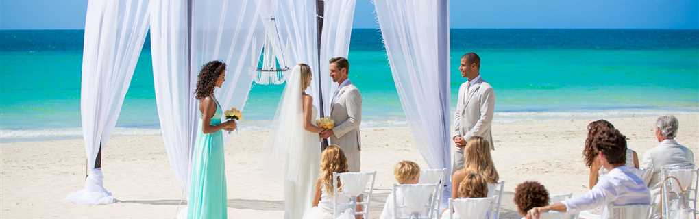 beach destination wedding