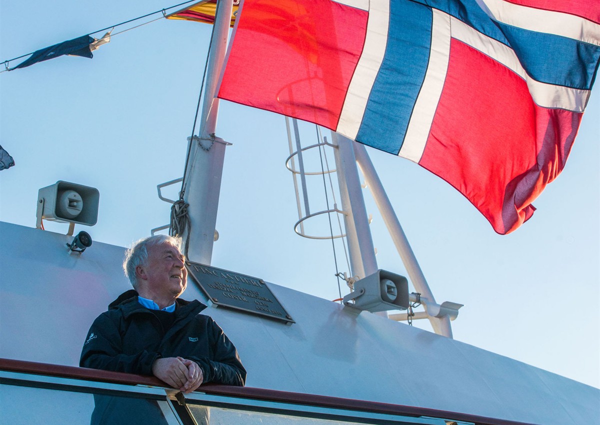 Inside the Splendor of Viking River Cruises: A Guide to Their Luxurious Staterooms & Suites TOP