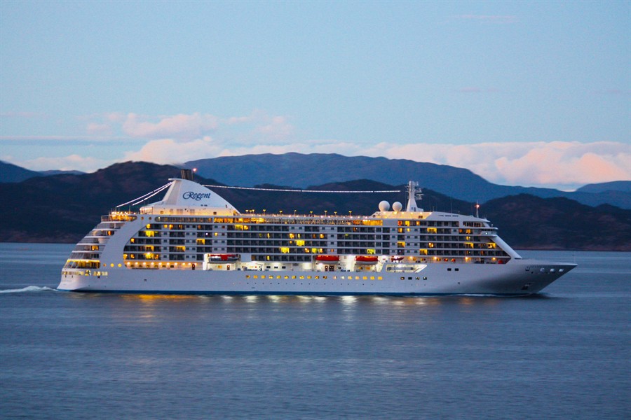 Regent Seven Seas Explorer Suite Interior
