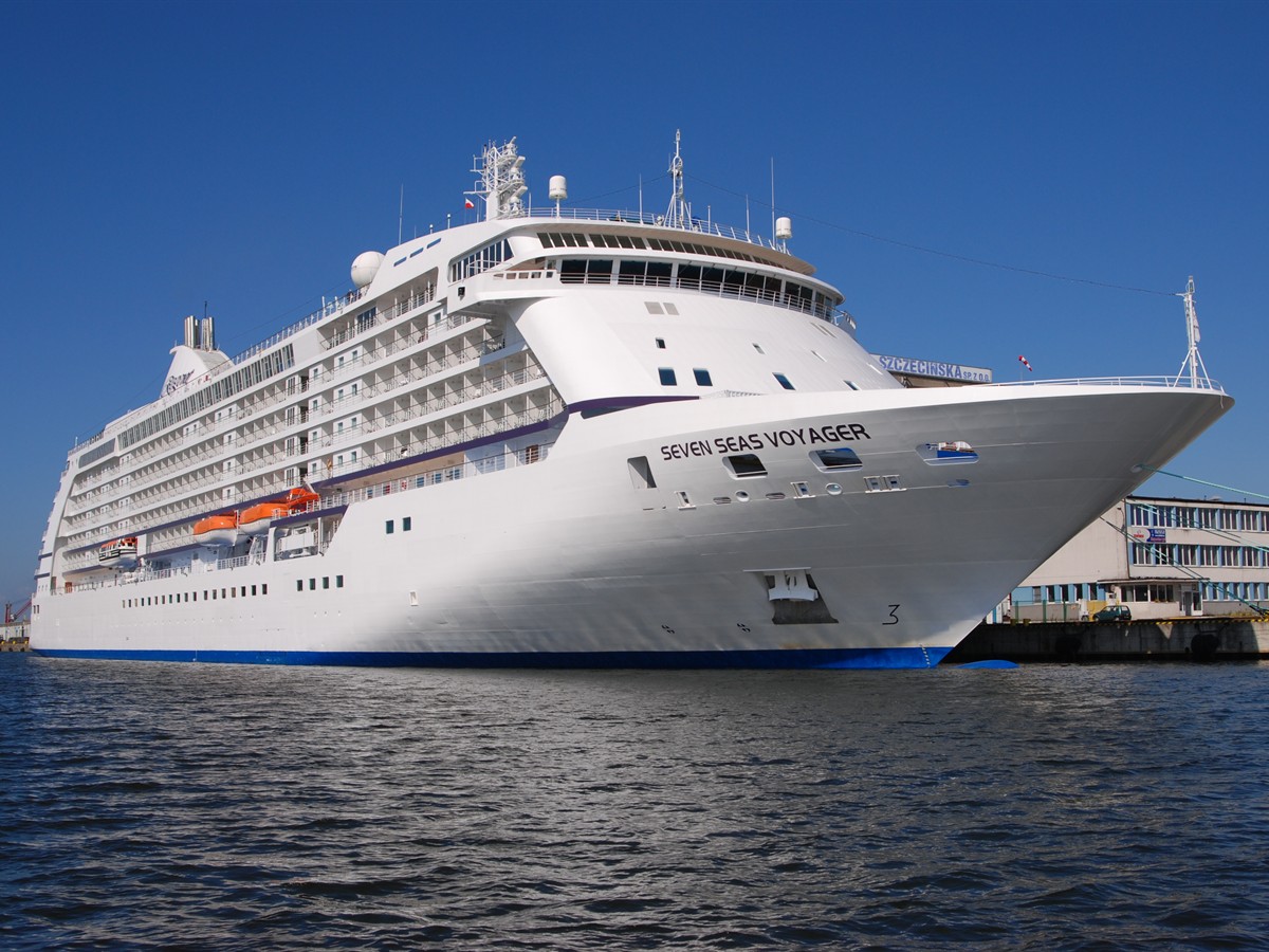 Regent Seven Seas Cruises Ship at Sea