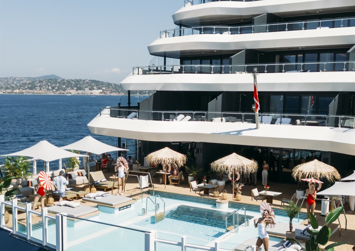 Ritz Carlton Yacht Collection Caribbean