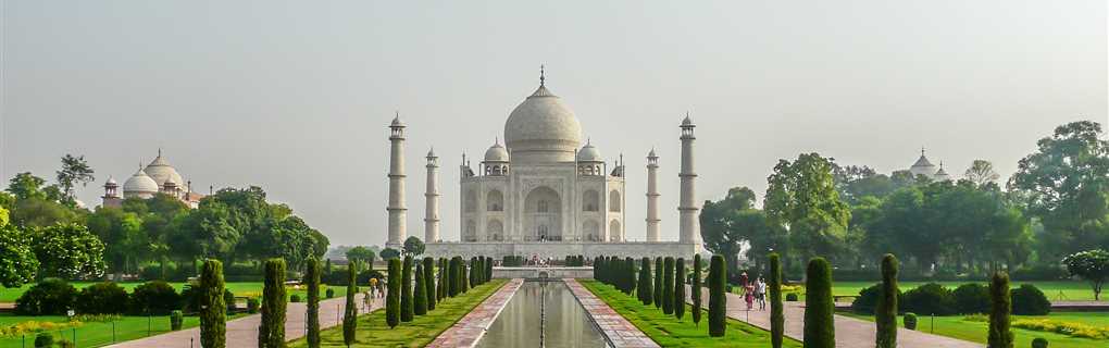 The Benefits of Working Remotely as a Travel Agent